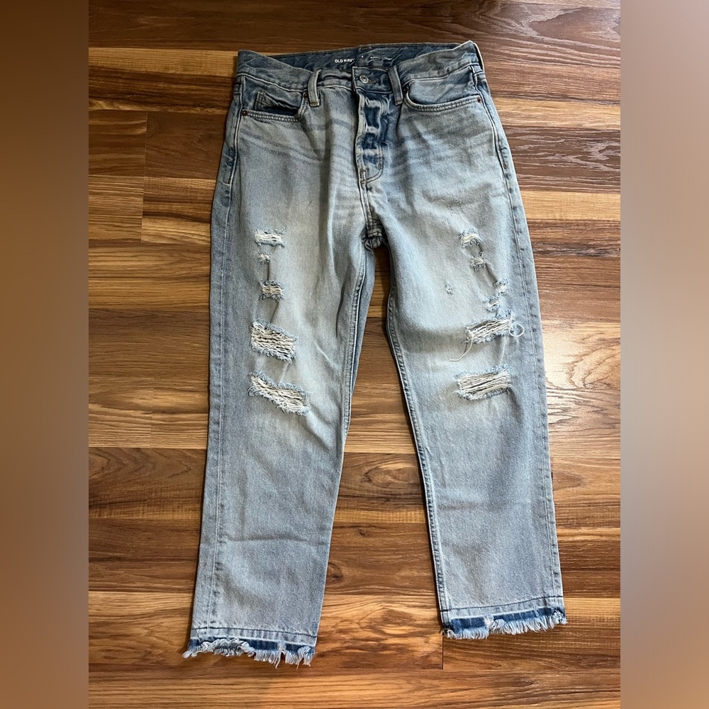 Women's Distressed Jeans - Light Blue